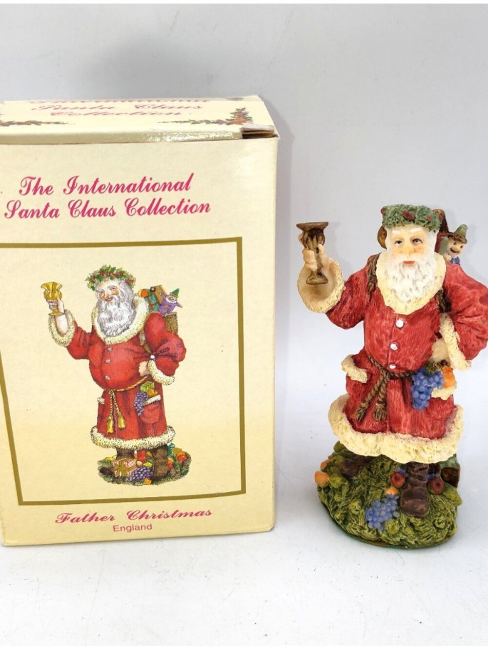 1992 International Santa Claus Collection Father Christmas England Figure Box SC